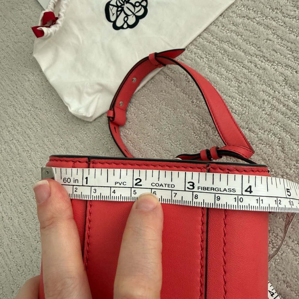 Alexander McQueen Short Story in coral $2,290 - Picture 14 of 15